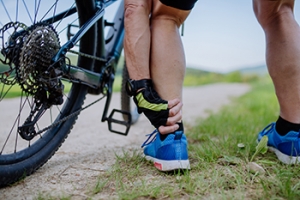 Common Causes of Ankle Pain While Cycling